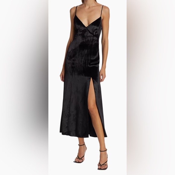 Alice + Olivia Dresses & Skirts - NWOT Alice & Olivia Julietta Velvet Slit Slip Dress in Black